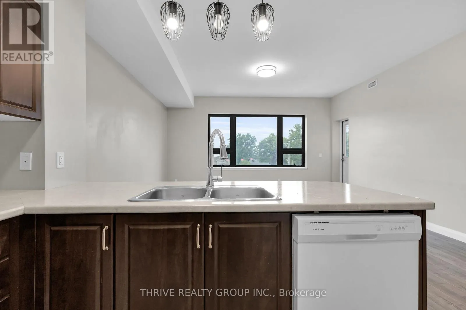 301 - 263 BUTLER STREET, #301