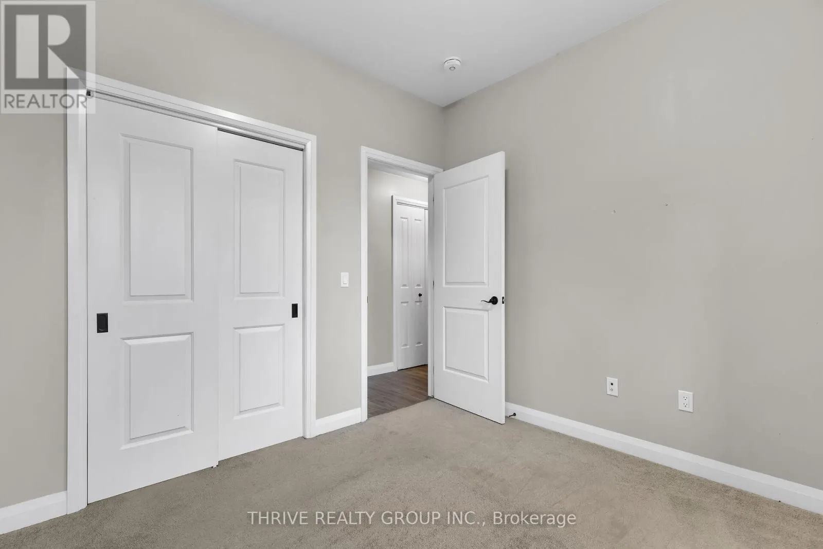 301 - 263 BUTLER STREET, #301