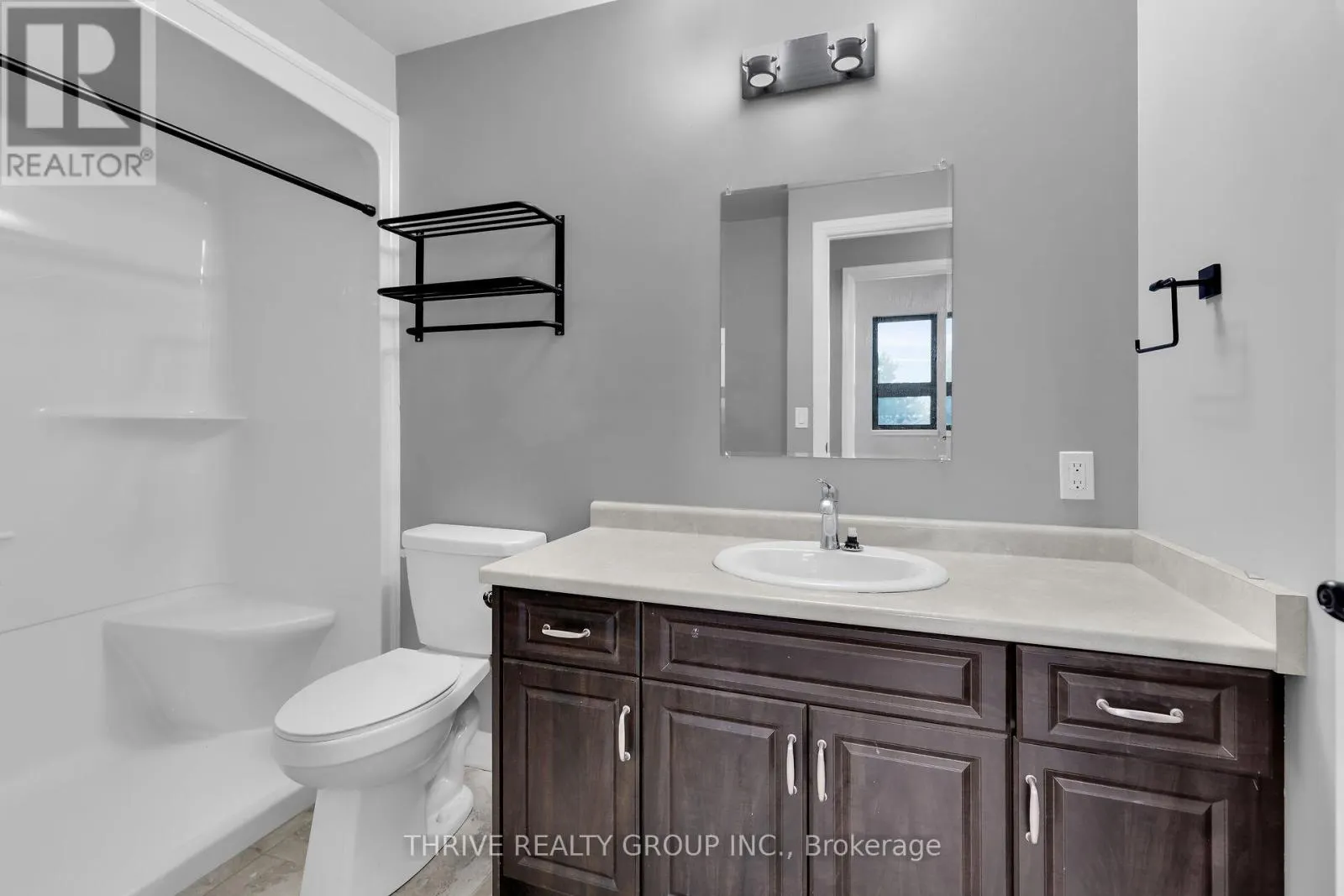 301 - 263 BUTLER STREET, #301