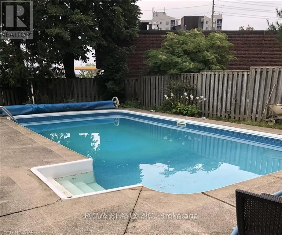 276 BLUE FOREST PLACE