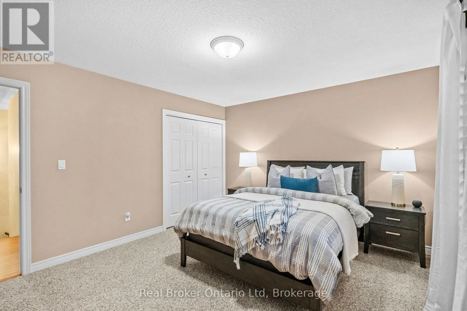 221 MILLVIEW COURT