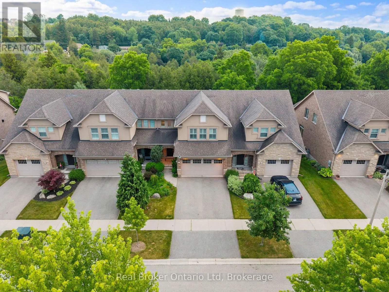 221 MILLVIEW COURT