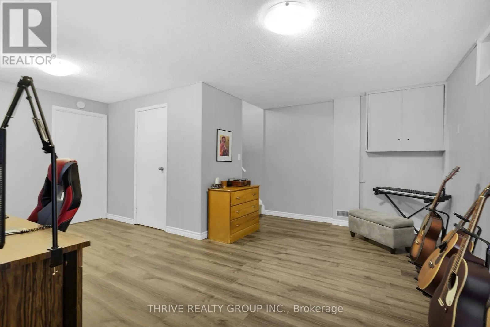 10 - 215 COMMISSIONERS ROAD W, #10
