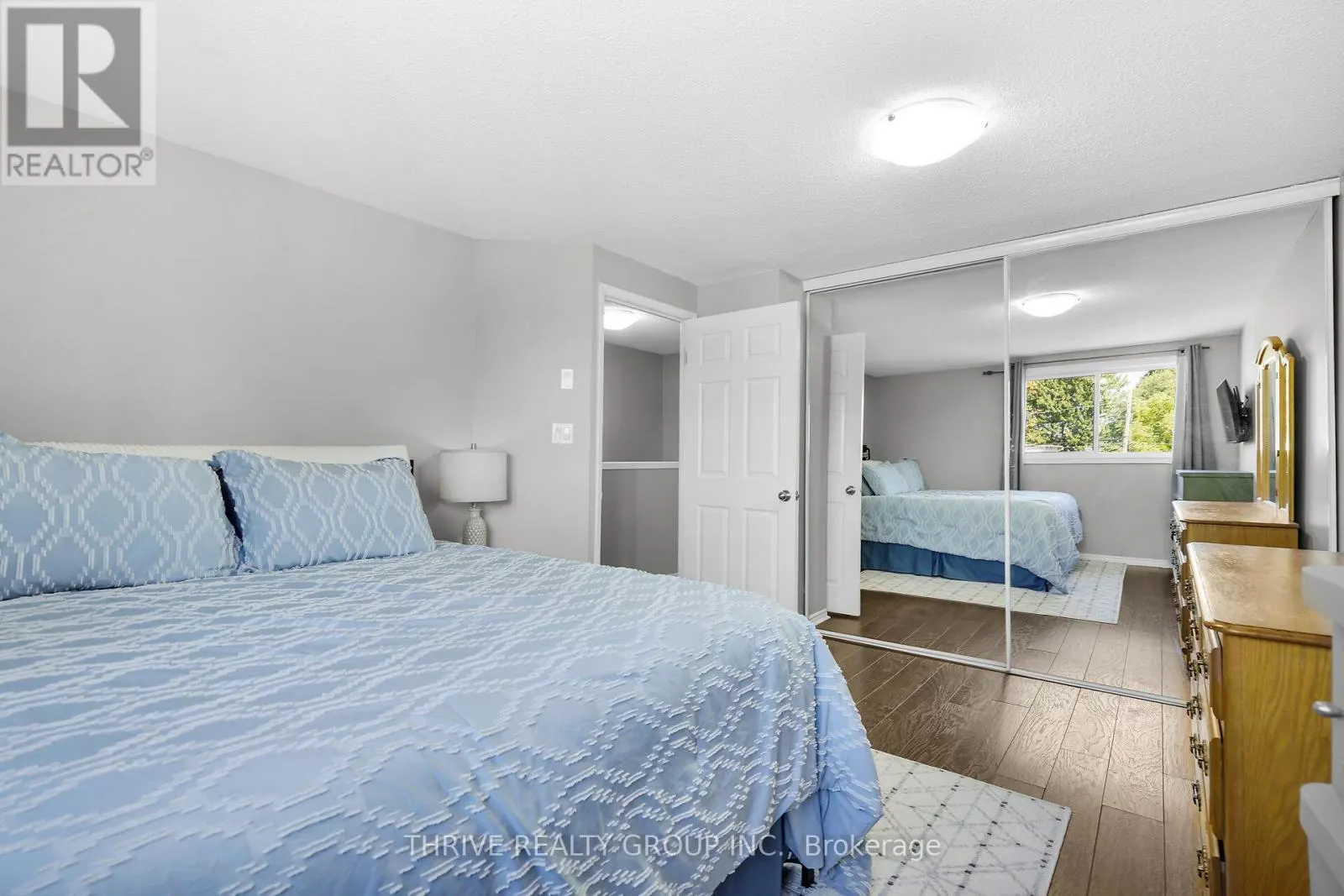 10 - 215 COMMISSIONERS ROAD W, #10