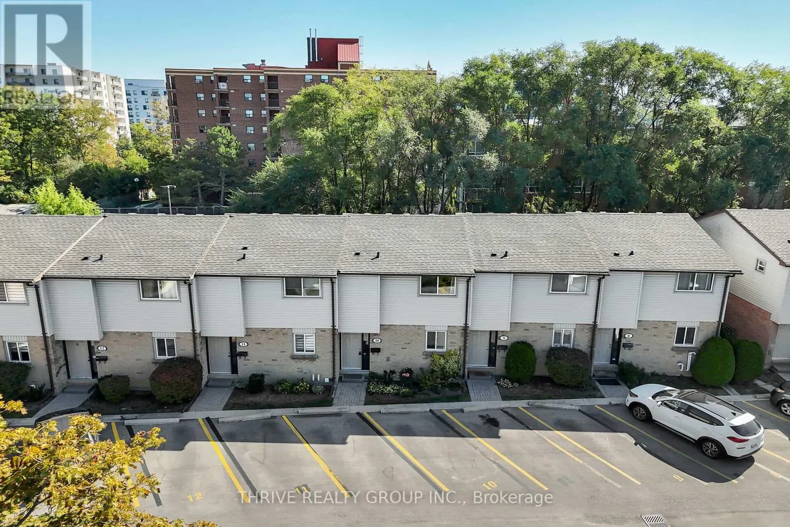 10 - 215 COMMISSIONERS ROAD W, #10