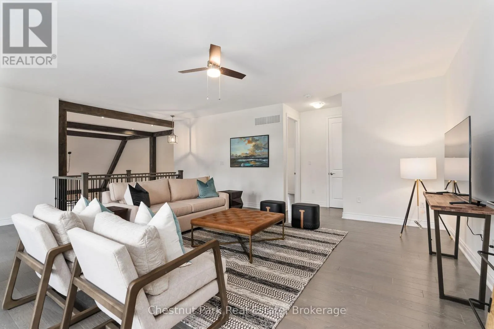 3 BAYPOINT COURT