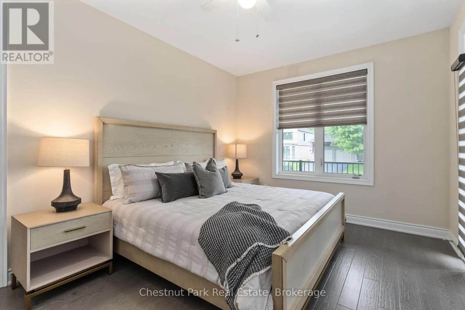 3 BAYPOINT COURT