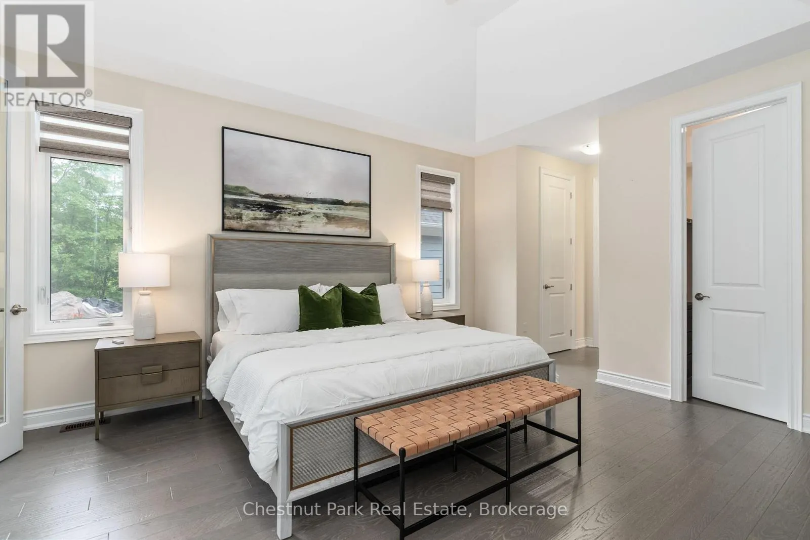 3 BAYPOINT COURT