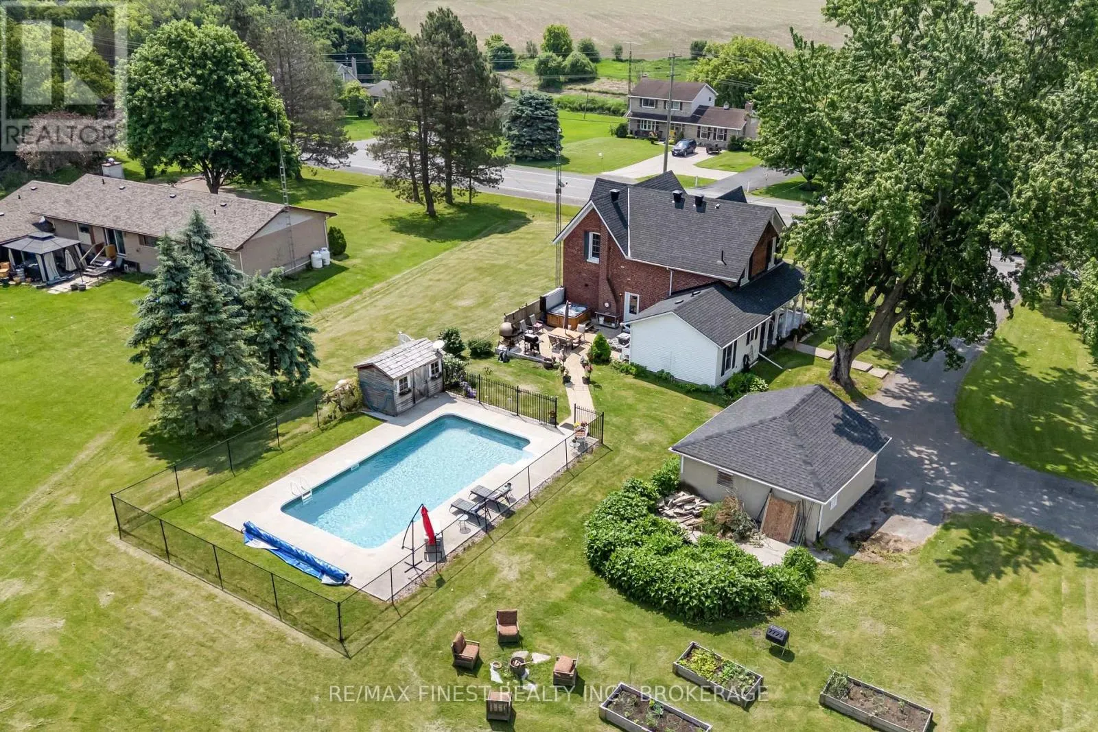 7407 COUNTY ROAD 2