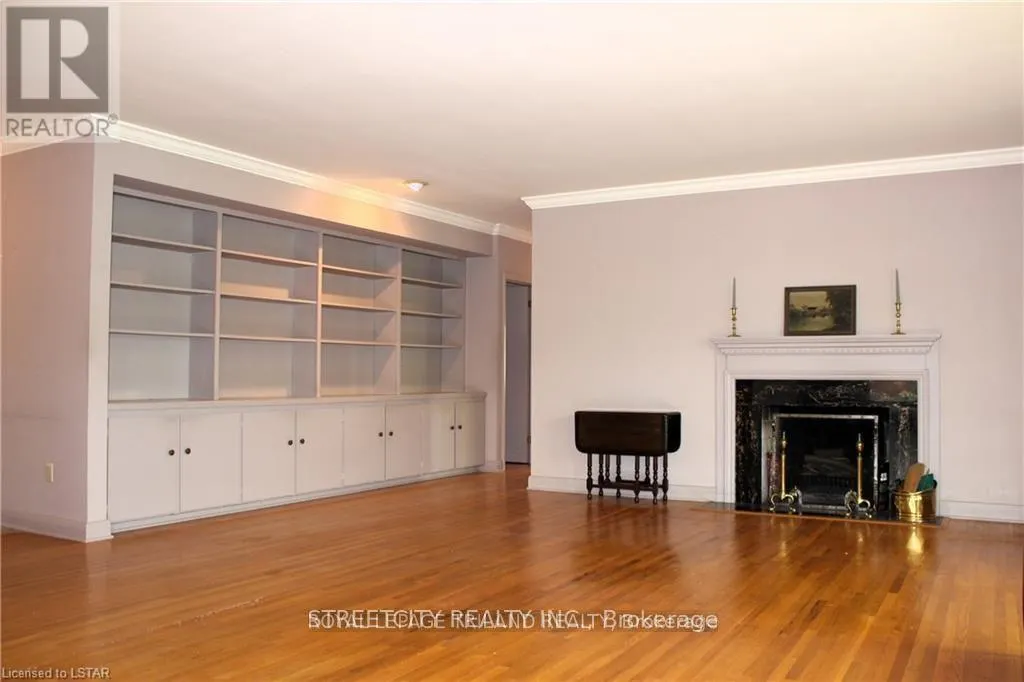 1517 GLOUCESTER ROAD