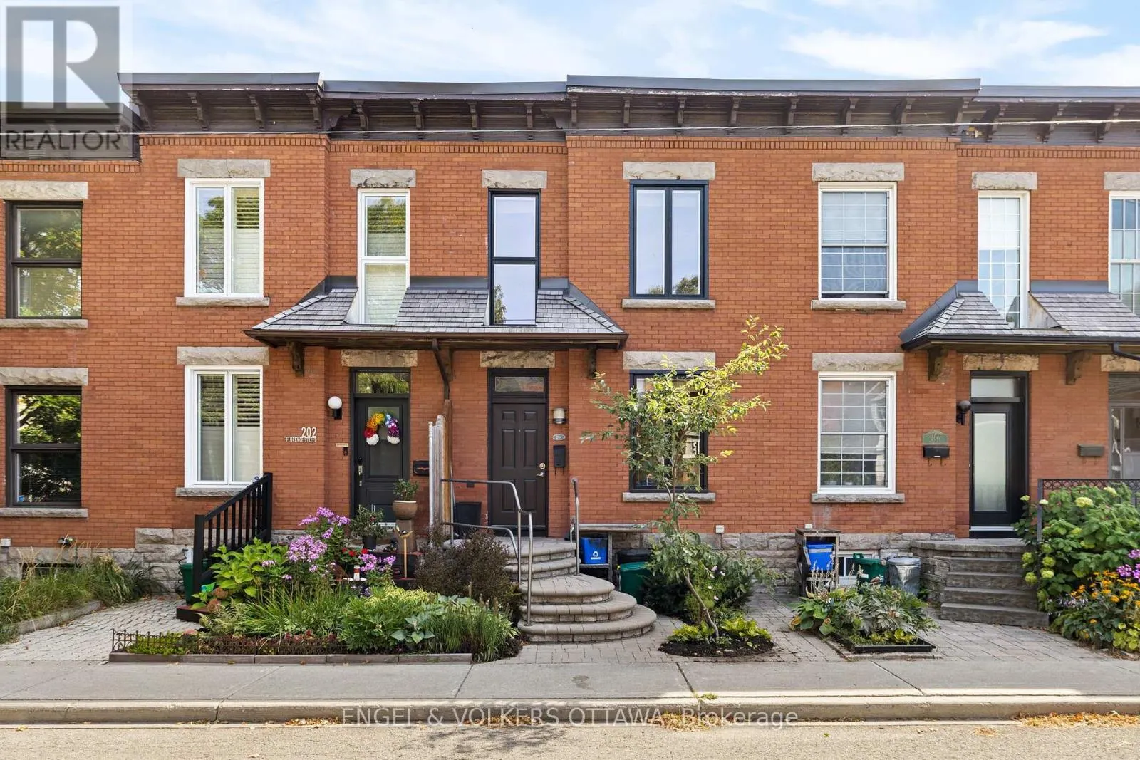 204 FLORENCE STREET