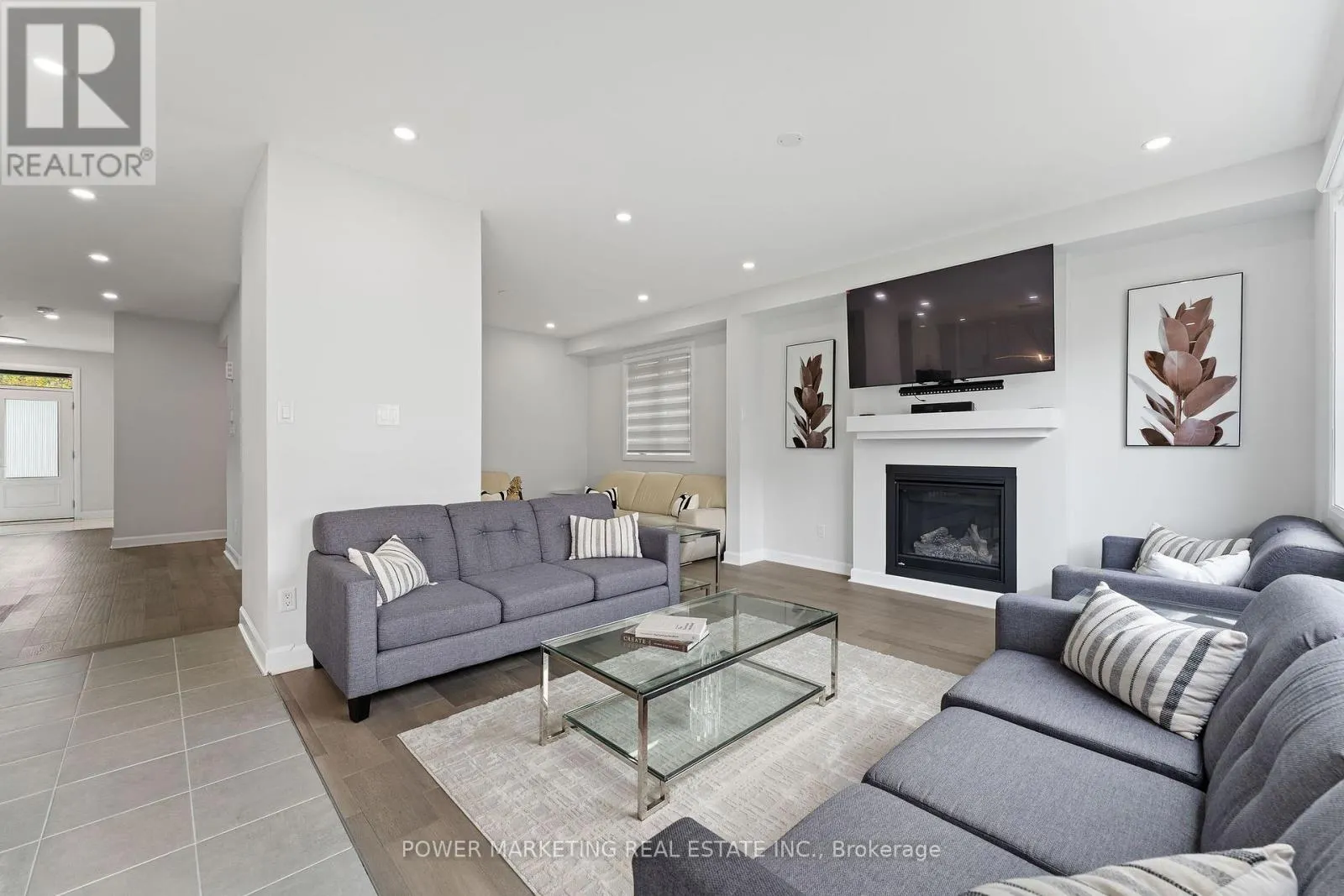 232 AQUARIUM AVENUE