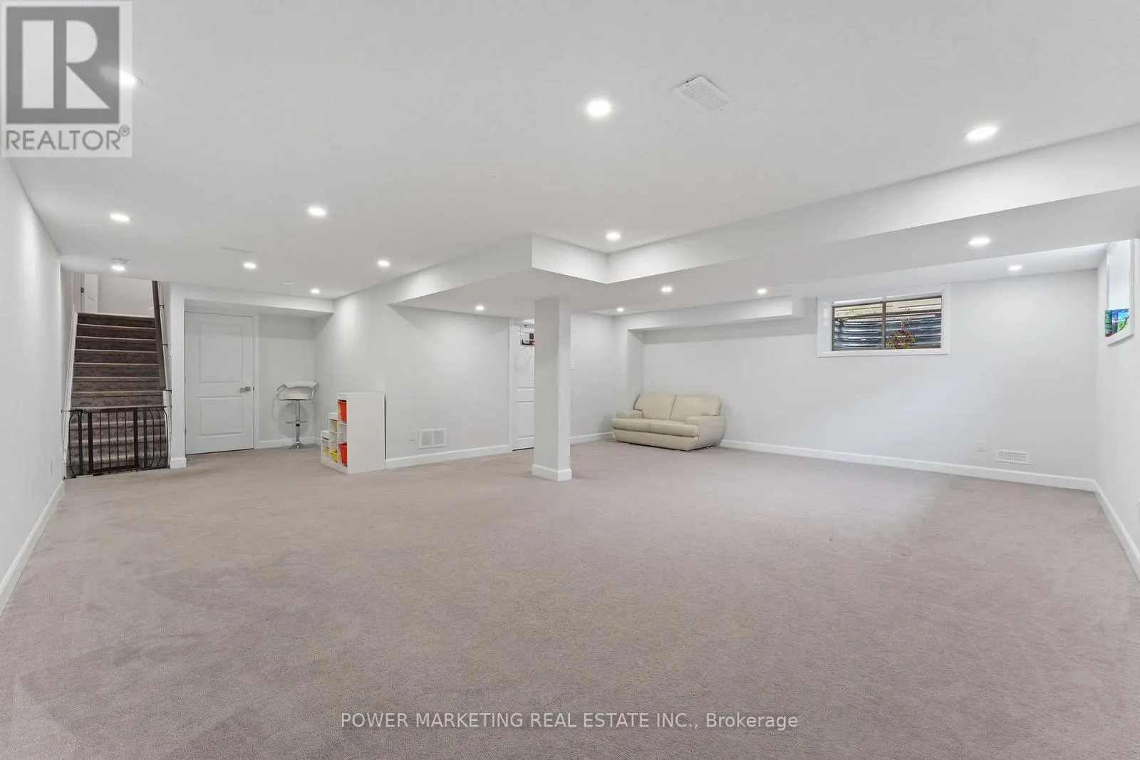 232 AQUARIUM AVENUE