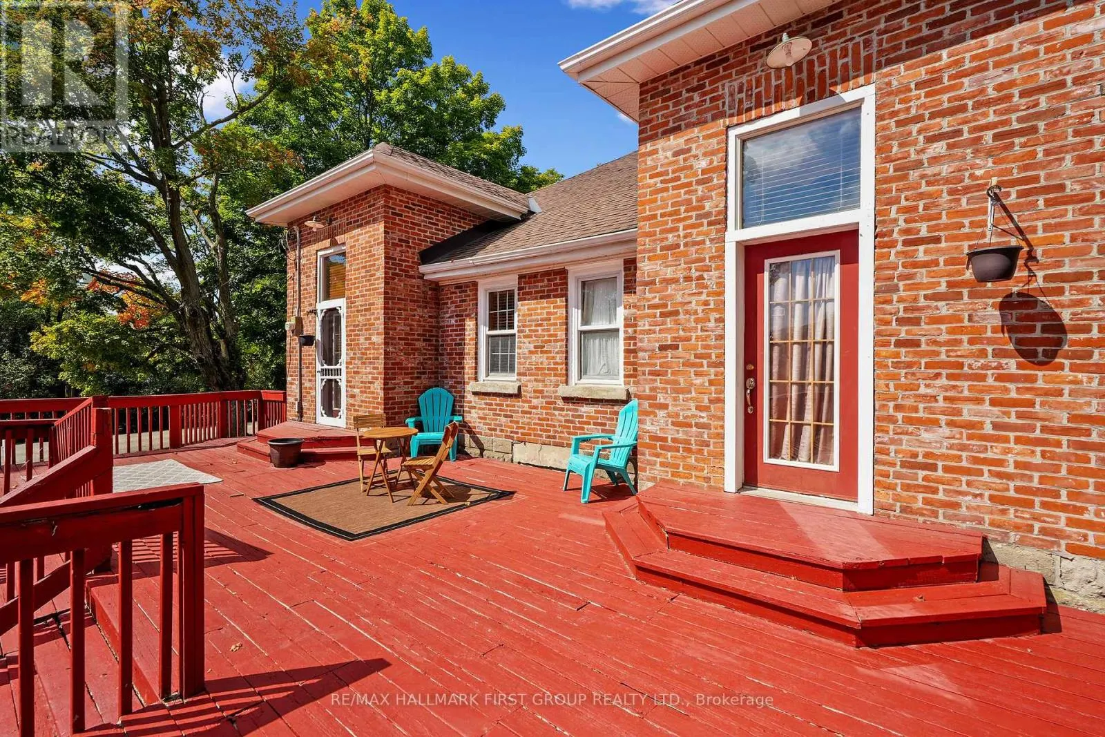 157 NORWAY STREET