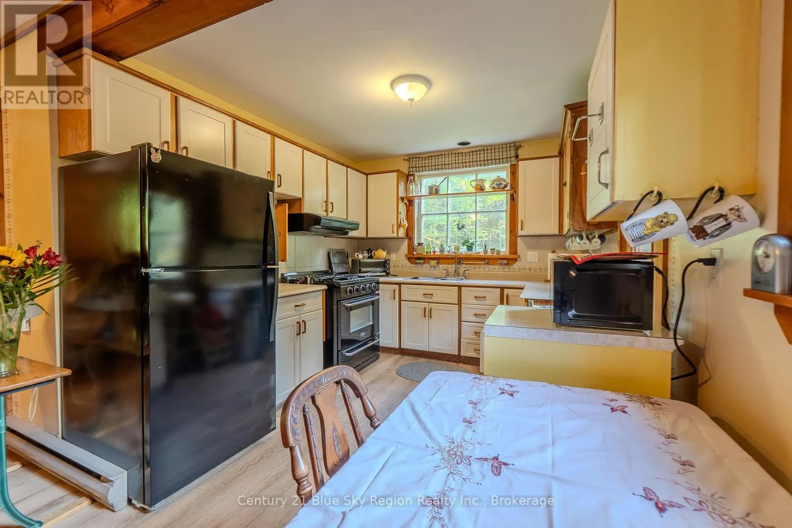 435 LEES ROAD