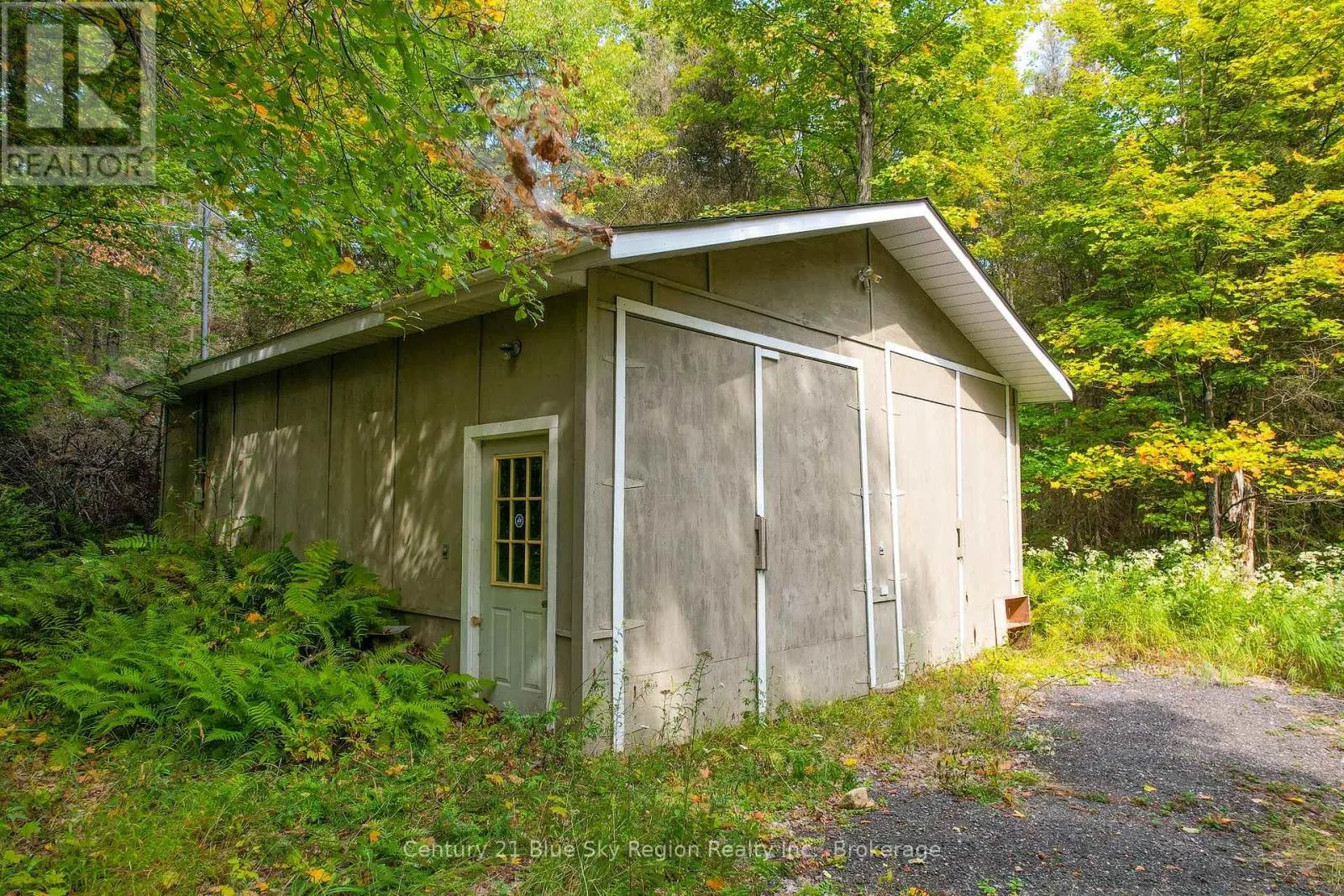 435 LEES ROAD