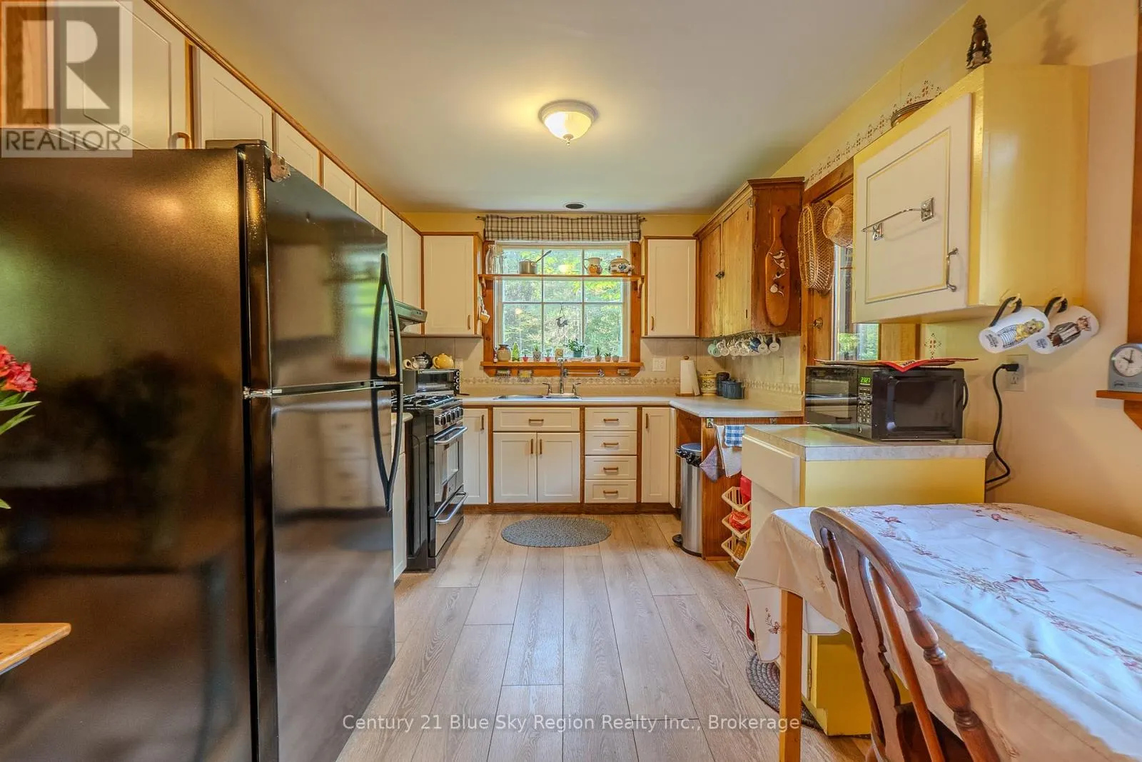 435 LEES ROAD