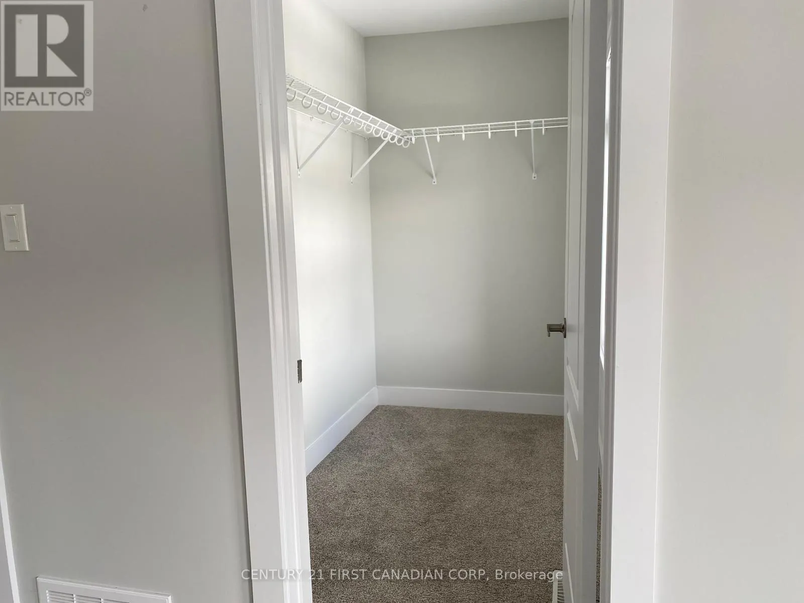 11 - 1820 CANVAS WAY, #11