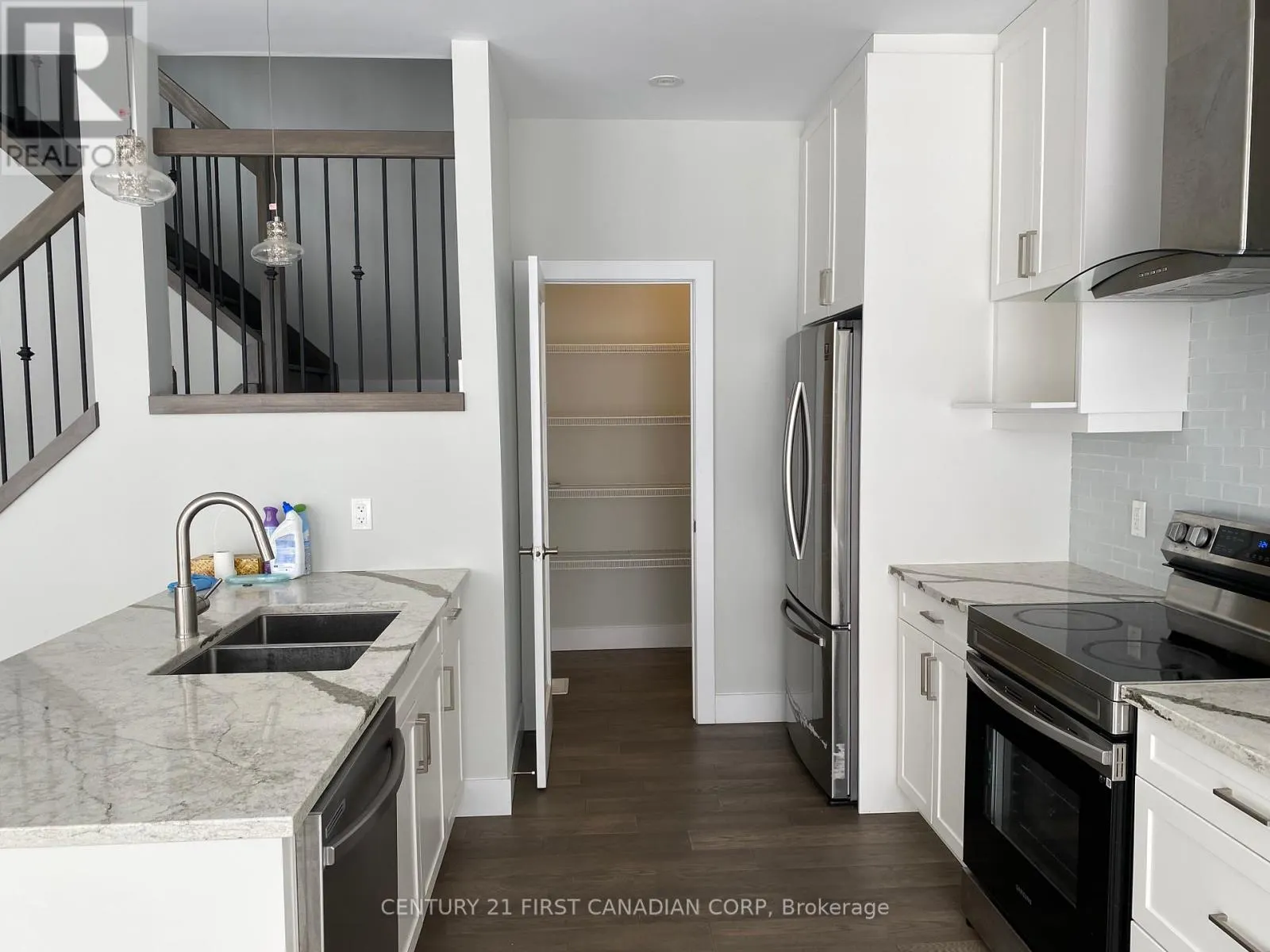 11 - 1820 CANVAS WAY, #11