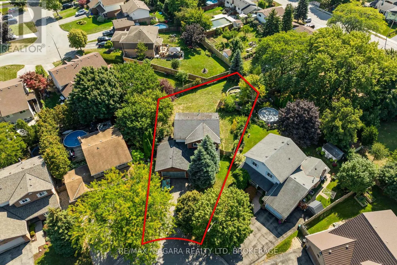 4551 VINTAGE COURT