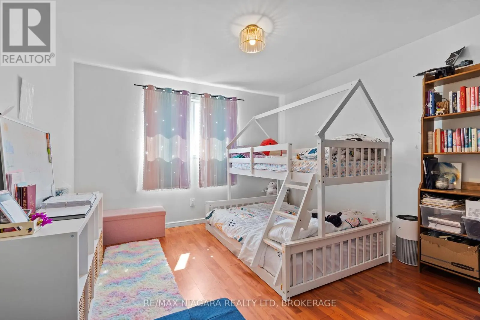 4551 VINTAGE COURT