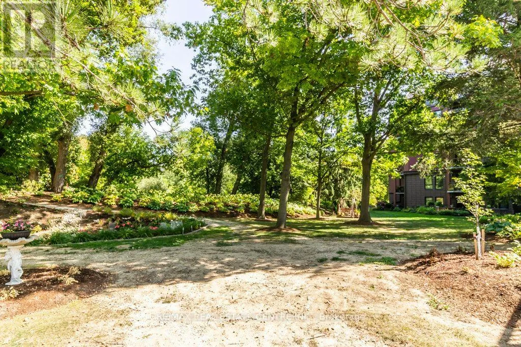11 - 52 BLUE SPRINGS DRIVE