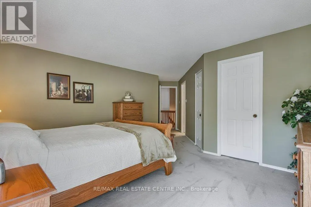 11 - 52 BLUE SPRINGS DRIVE