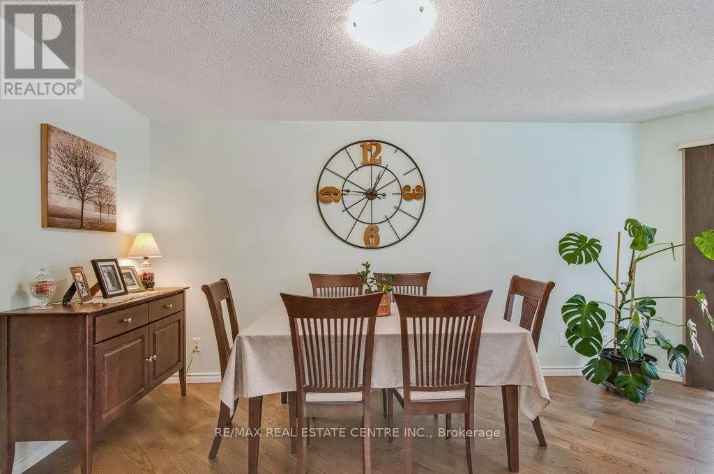 11 - 52 BLUE SPRINGS DRIVE