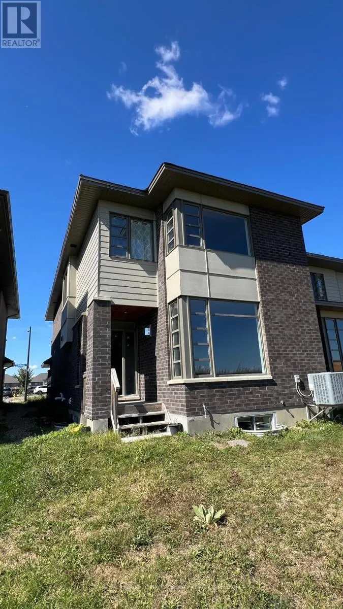 172 SHUTTLEWORTH DRIVE