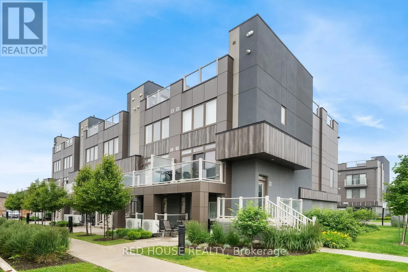 21 - 261 SKINNER ROAD