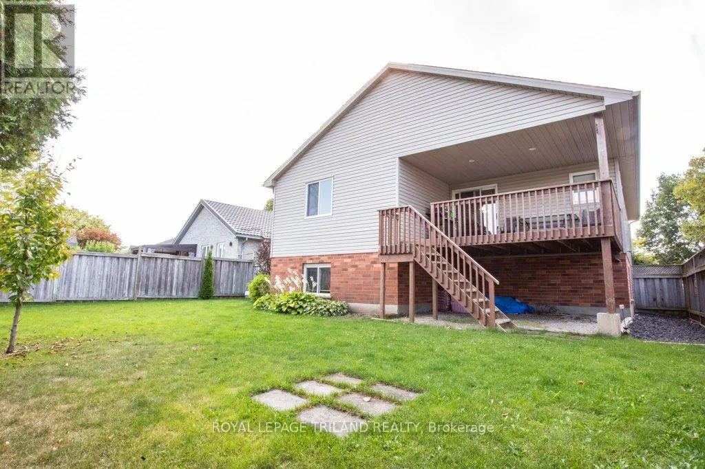 28 SCHREYER DRIVE