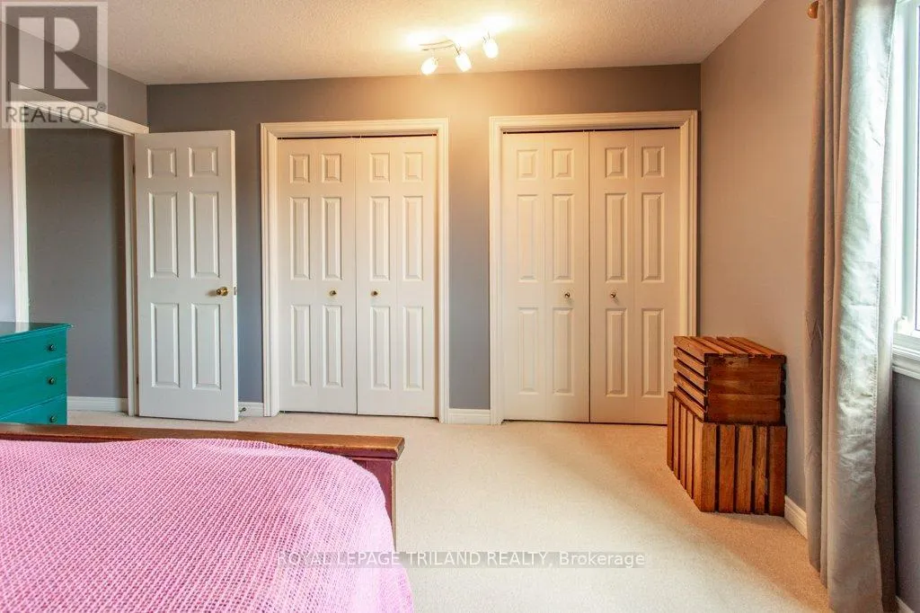 28 SCHREYER DRIVE