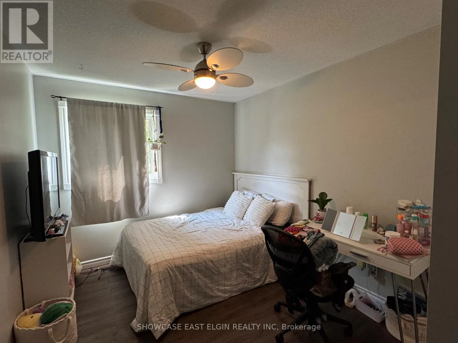 28 MELANIE DRIVE