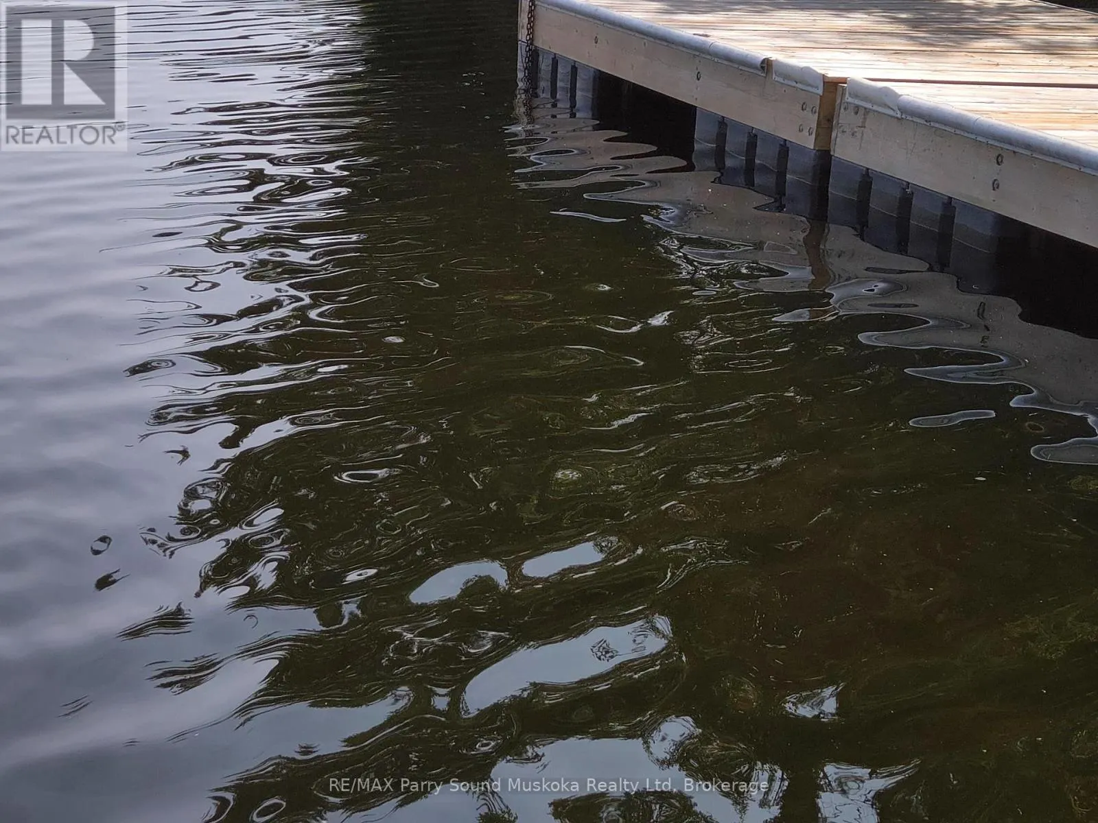 216 LORIMER LAKE