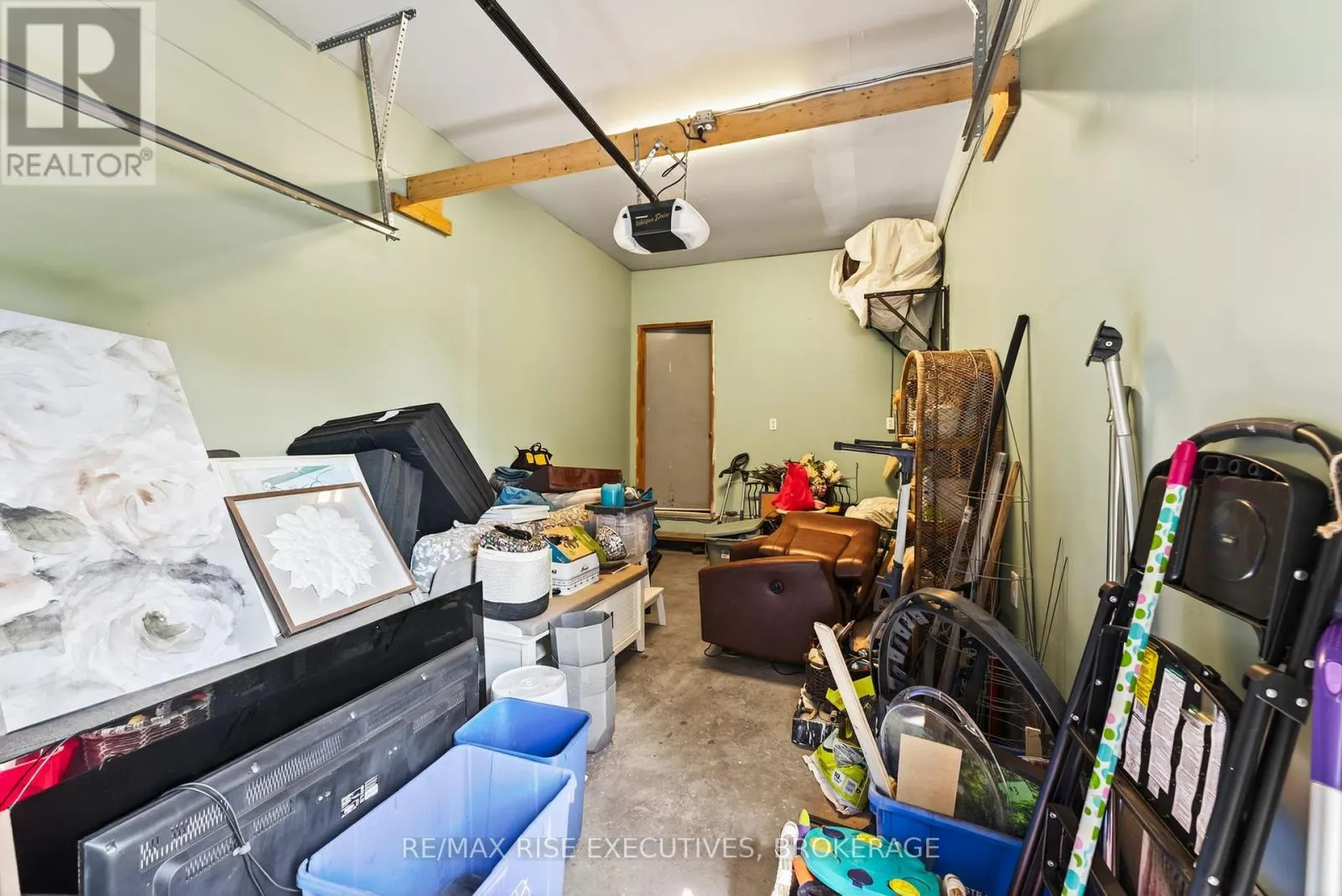 794 LITTLESTONE CRESCENT