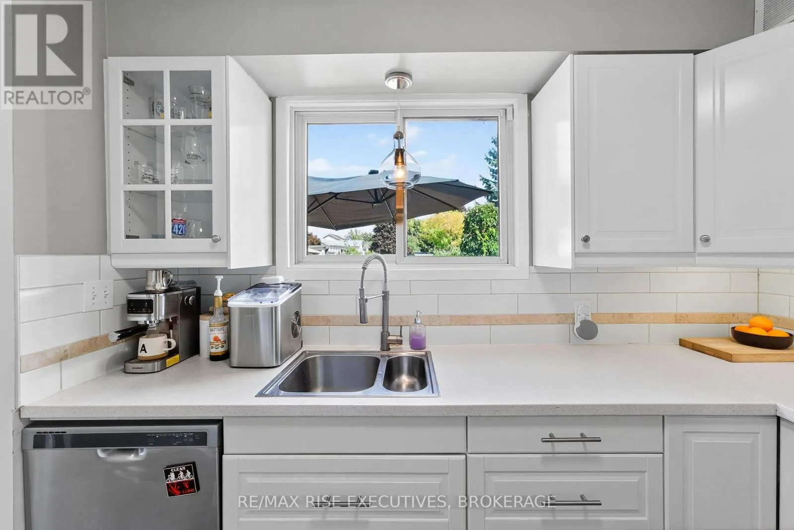 794 LITTLESTONE CRESCENT