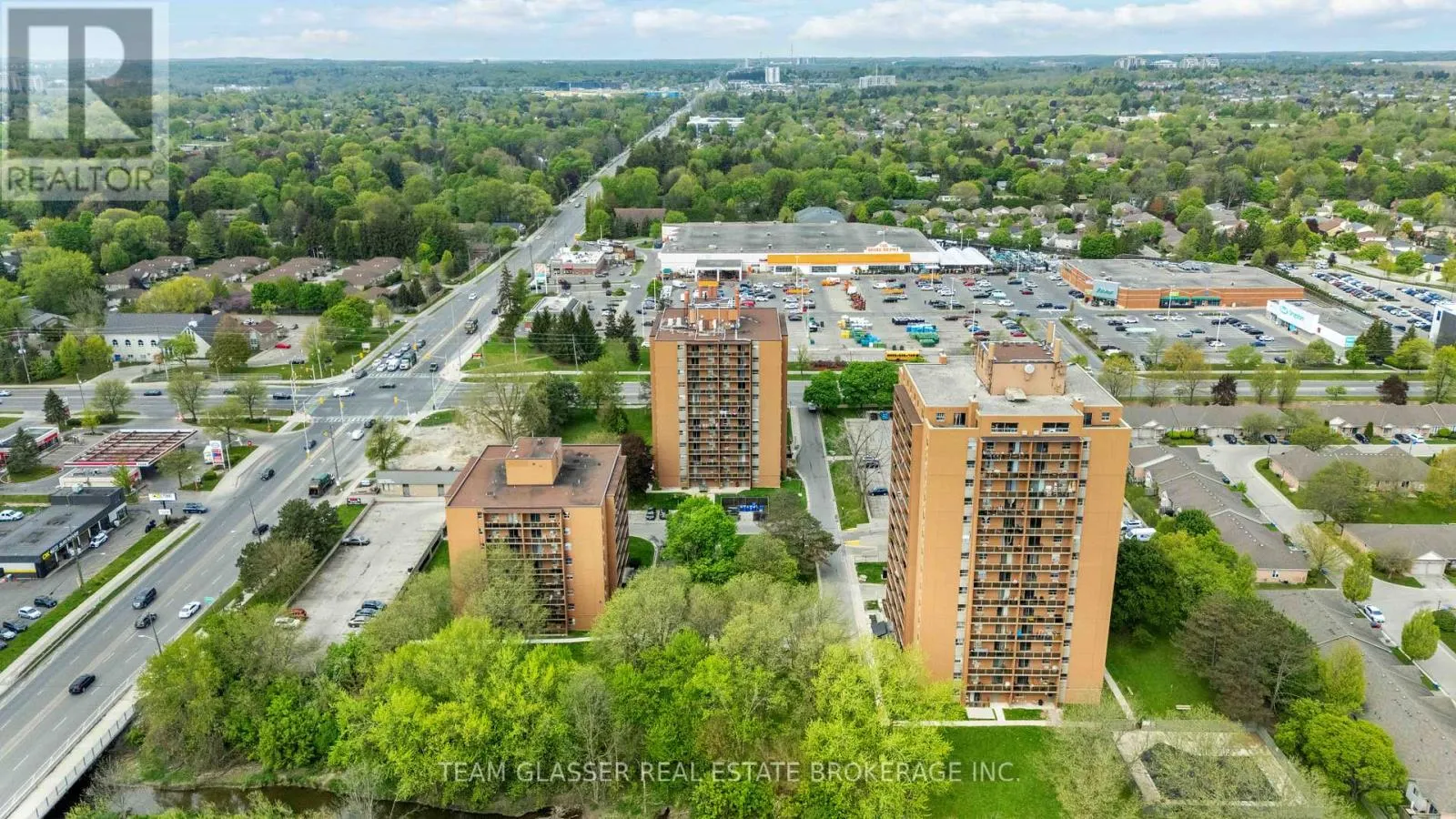 112 - 1560 ADELAIDE STREET N, #112