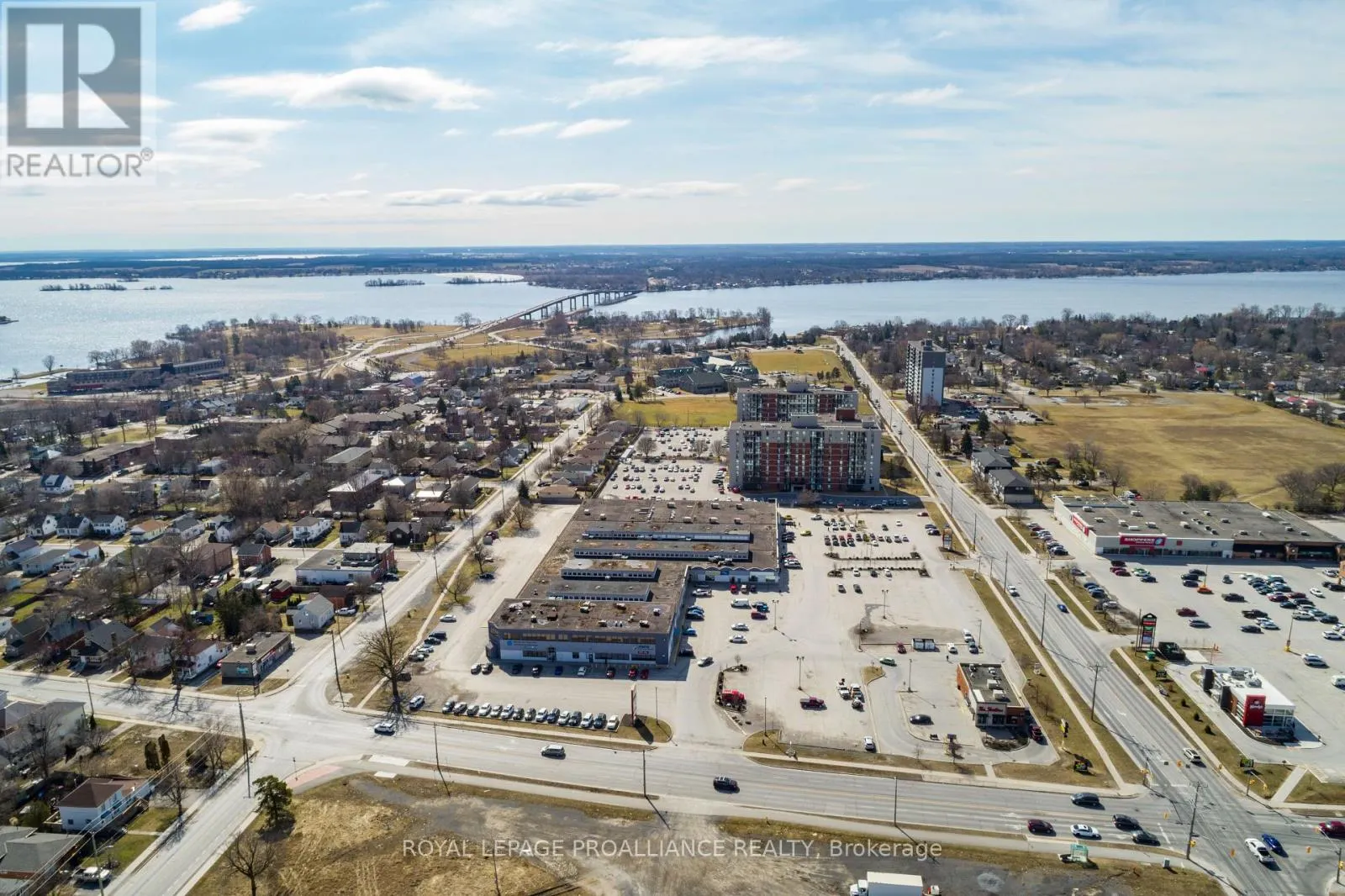 12 - 161 BRIDGE STREET W, #12