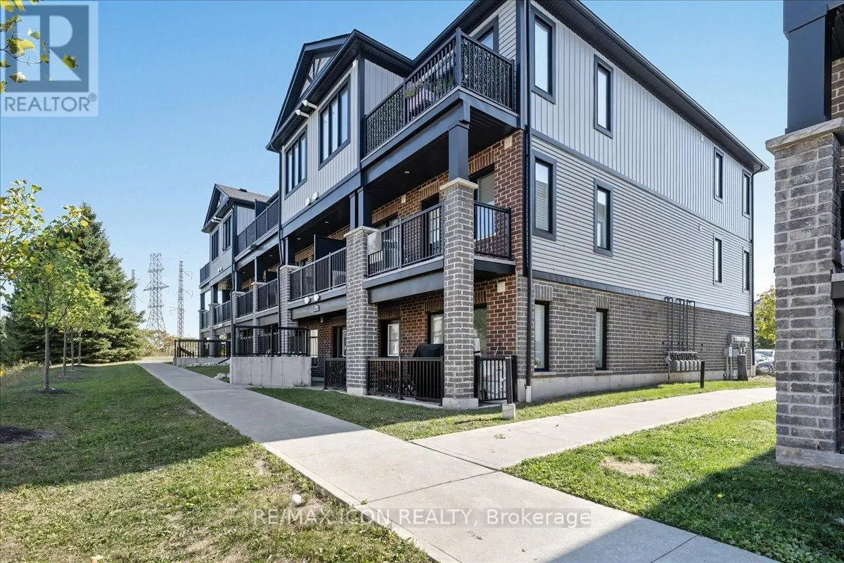 D11 - 160 ROCHEFORT STREET