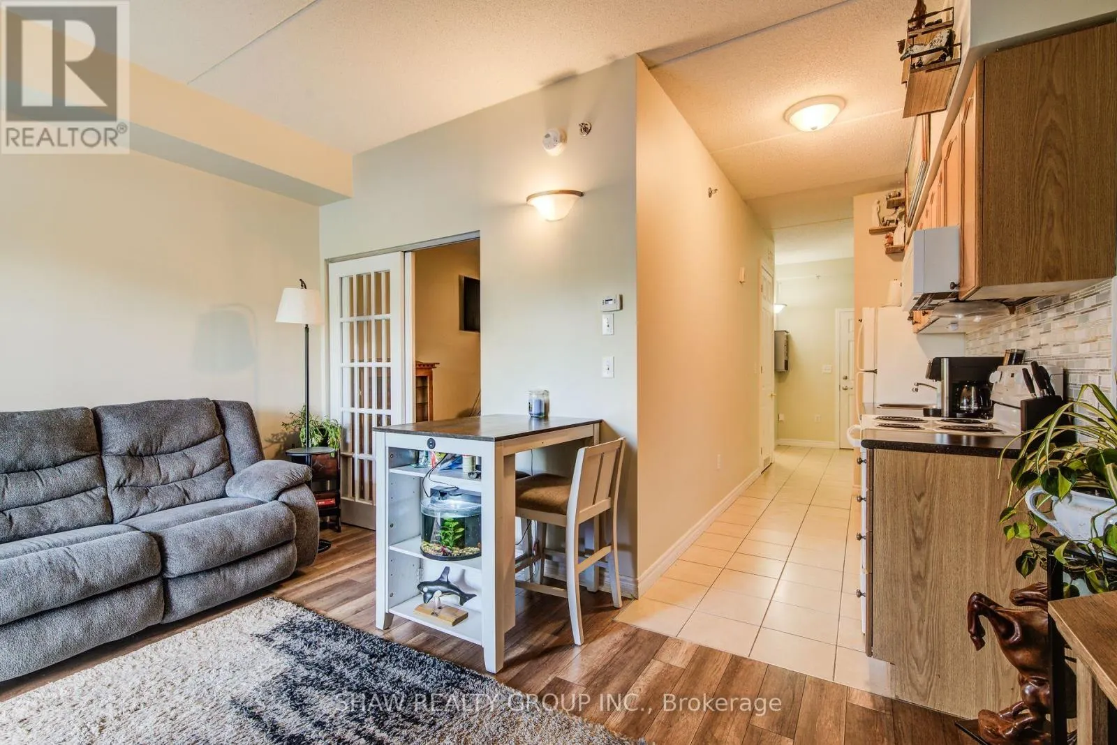 118 - 308 WATSON PARKWAY