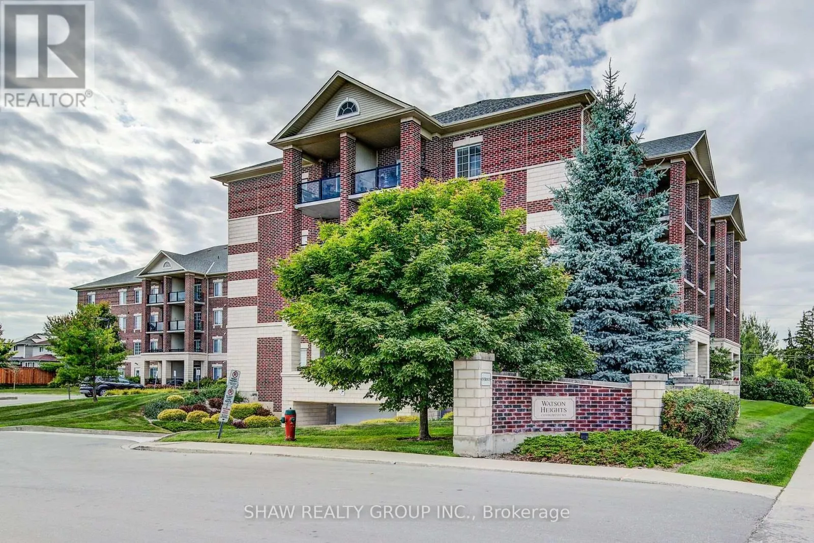 118 - 308 WATSON PARKWAY