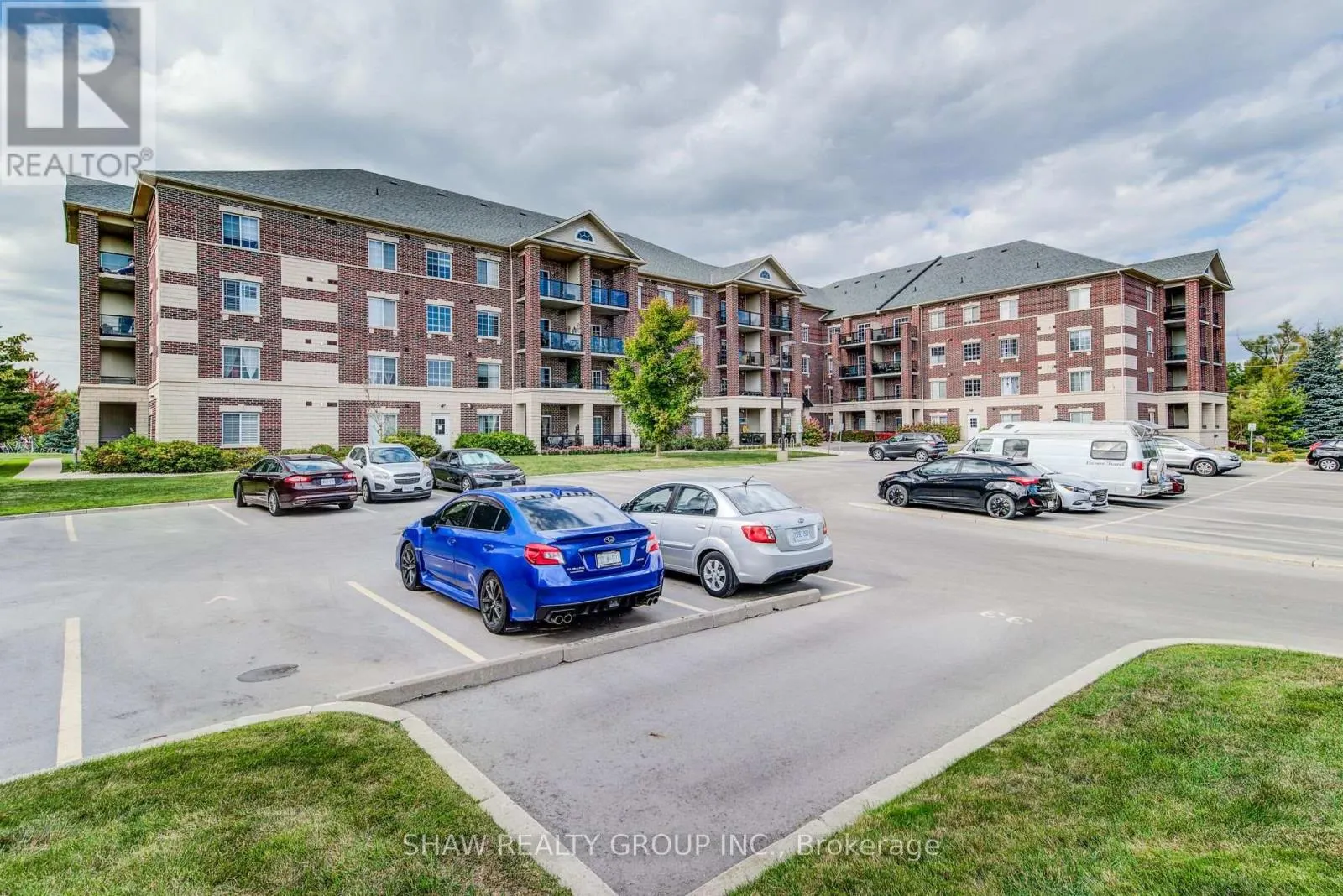 118 - 308 WATSON PARKWAY