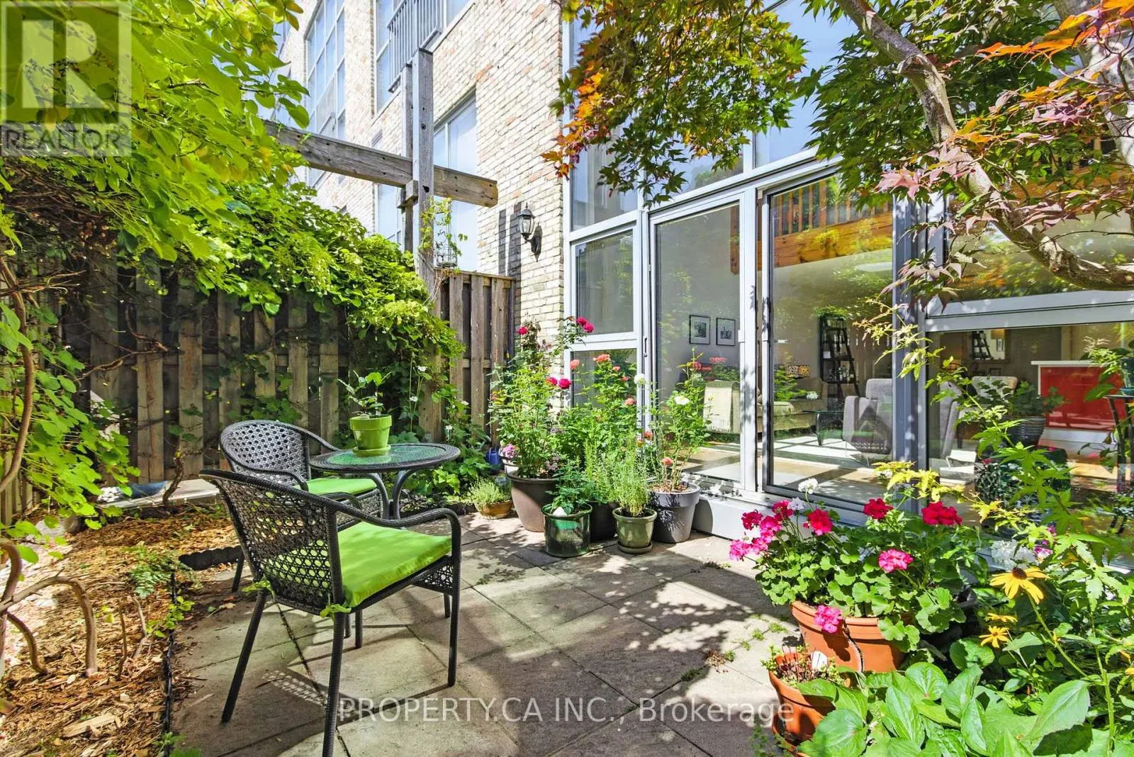 110 - 5 FATHER DAVID BAUER DRIVE