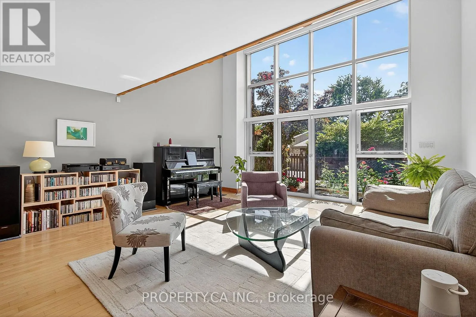 110 - 5 FATHER DAVID BAUER DRIVE