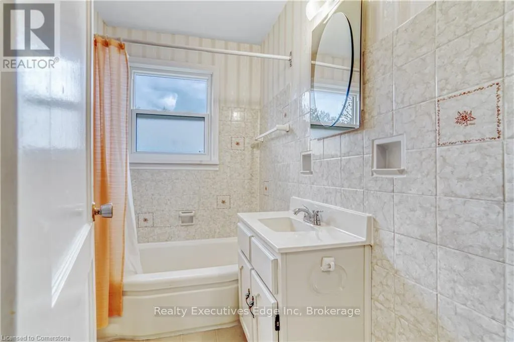 MAIN - 262 GRANGE ROAD, #Main