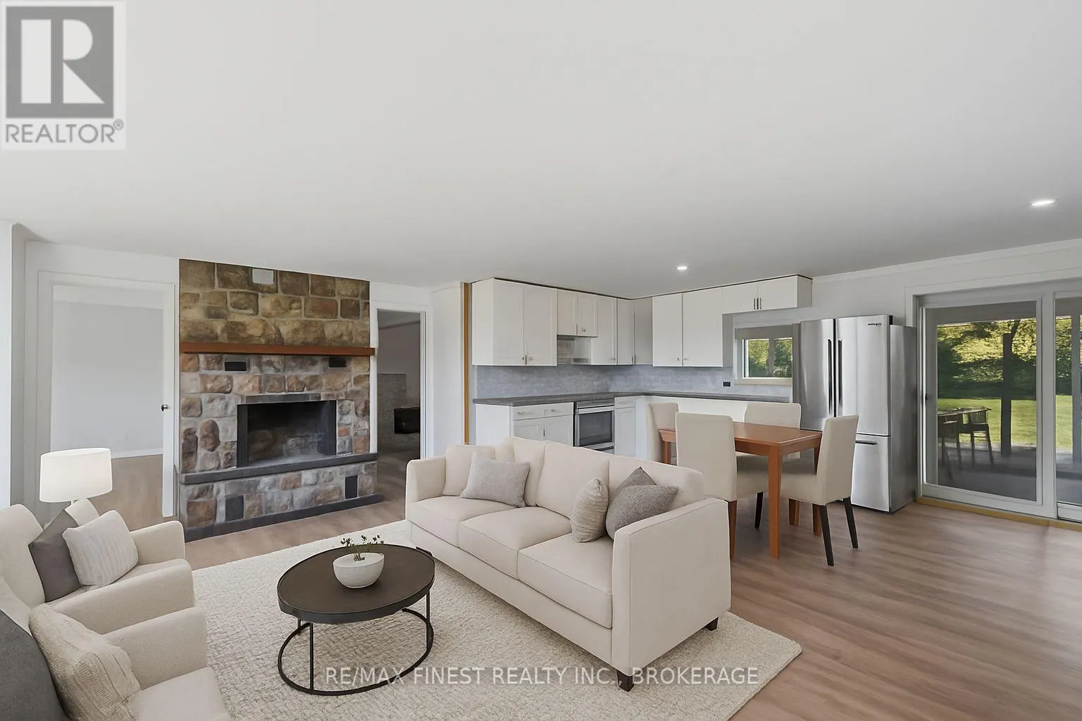 1523 LAKE ROAD