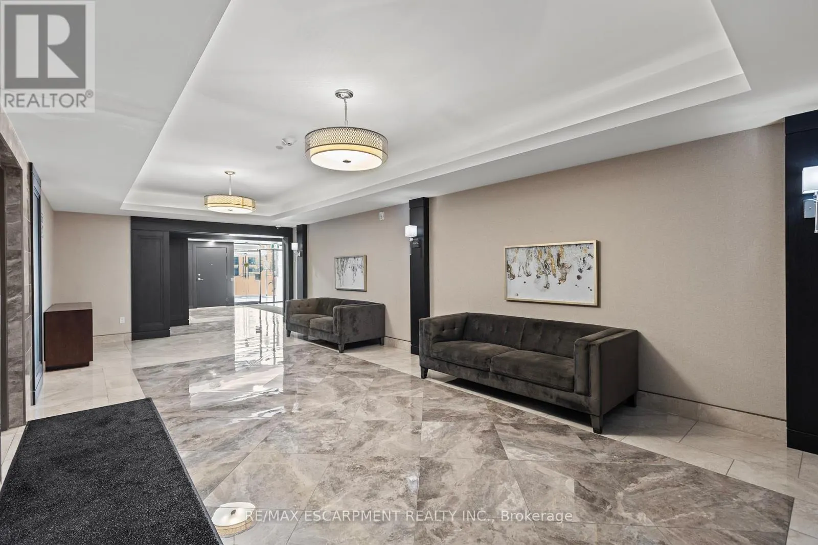 301 - 101 SHOREVIEW PLACE