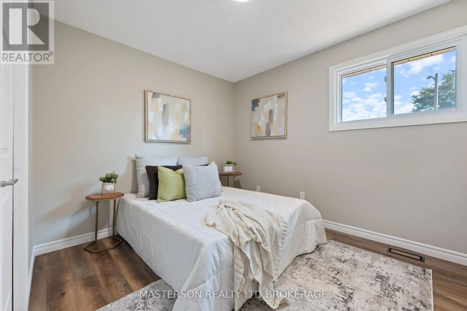 1 CABOT COURT