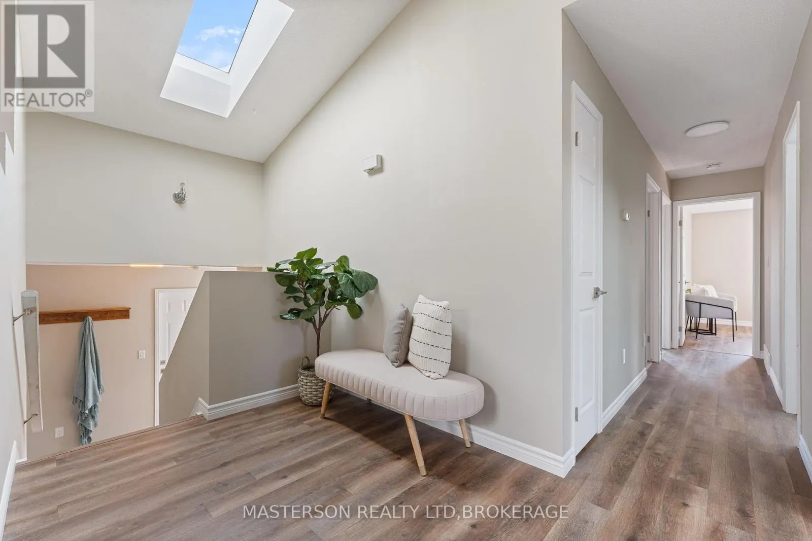1 CABOT COURT