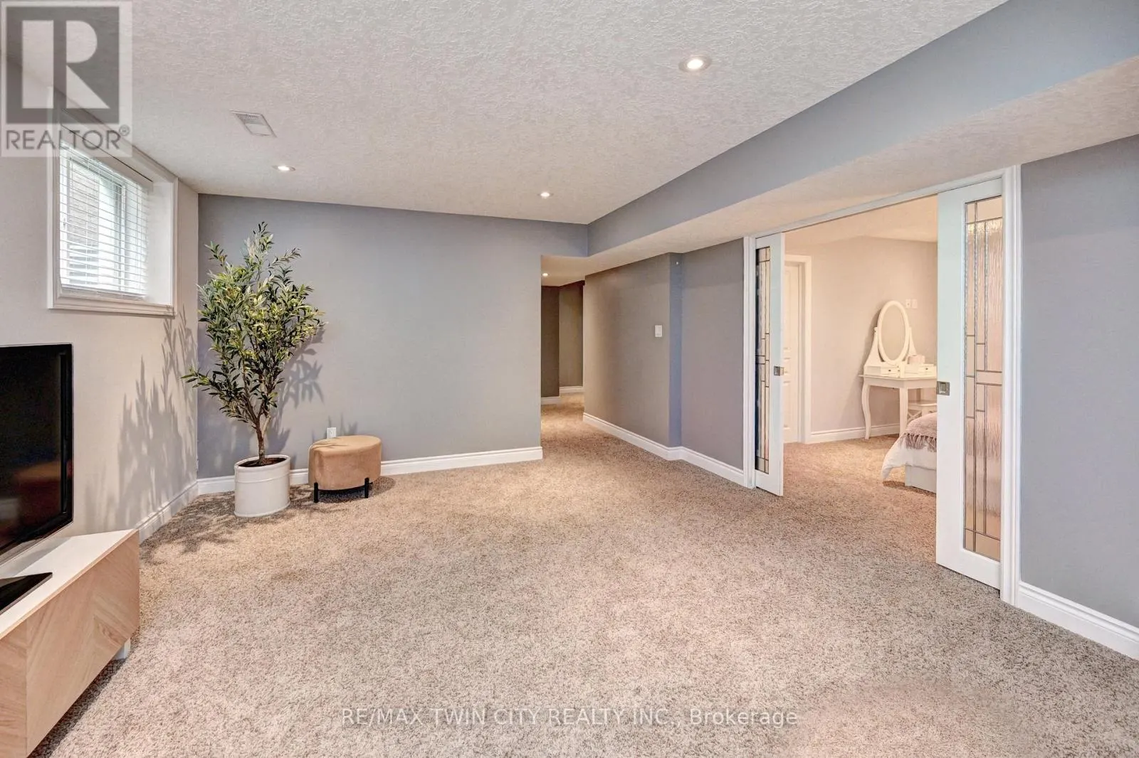 72 HELENA FEASBY STREET